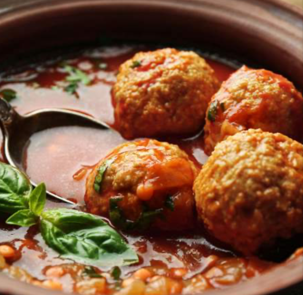 Meatballs (Pomodoro sauce)